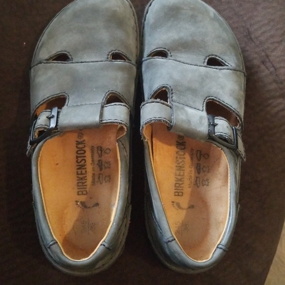 Birkenstock shoes - Picture 1 of 7